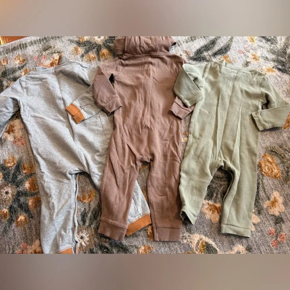 Lot of 18m Toddler outfit Onsie pants sets carters burts bees old navy